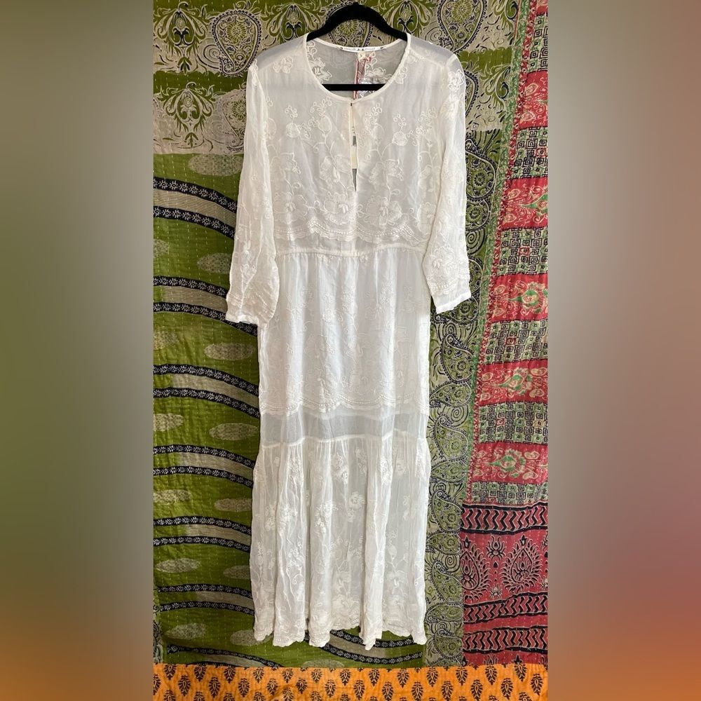 NWT Chelsea & Violet Ivory Embroidered Boho Cottagecore Maxi Dress Size Large